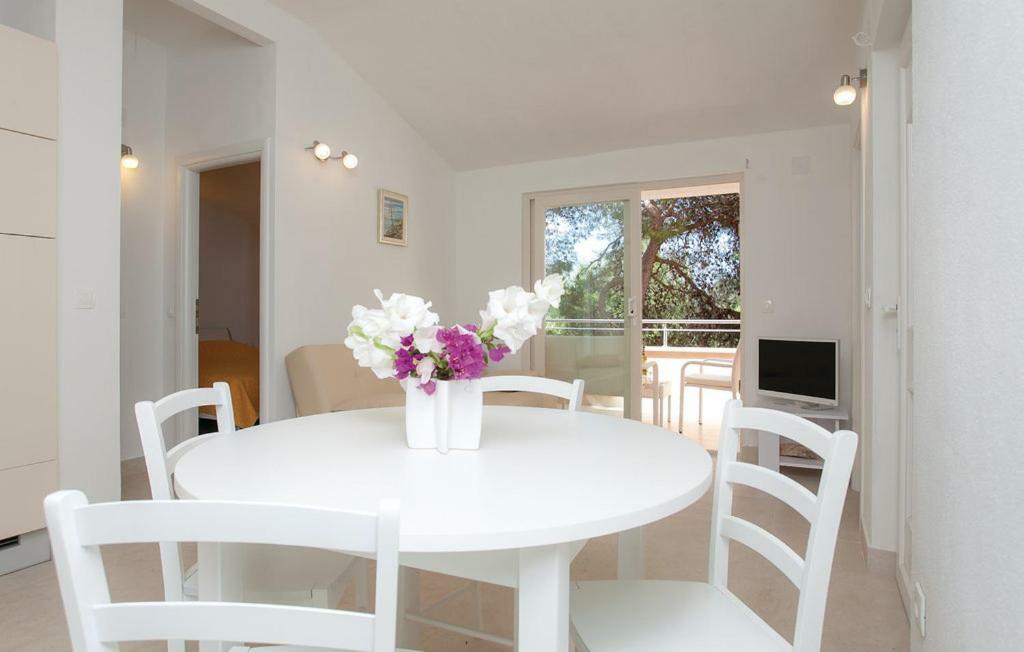 Beautiful Apartment By The Sea Prizba Ngoại thất bức ảnh