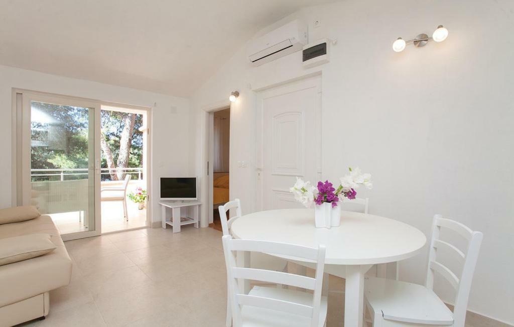 Beautiful Apartment By The Sea Prizba Ngoại thất bức ảnh